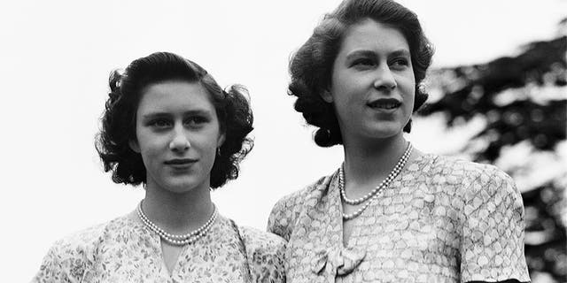 Princess Elizabeth and her sister Princess Margaret (1930 - 2002) at the Royal Lodge, Windsor, UK, 8th July 1946.