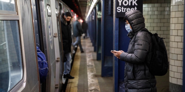 New York leaders took a series of unprecedented steps Sunday to slow the spread of the coronavirus, including canceling schools and extinguishing most nightlife in New York City.