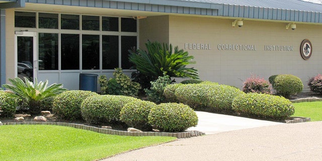 An inmate at the Federal Correctional Institution in Oakdale, Louisiana, a low-security prison, died of coronavirus on Saturday.