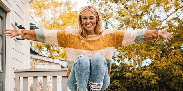 'Duck Dynasty' alum and author Sadie Robertson, opened up to Fox News about her new book, 'Live.'