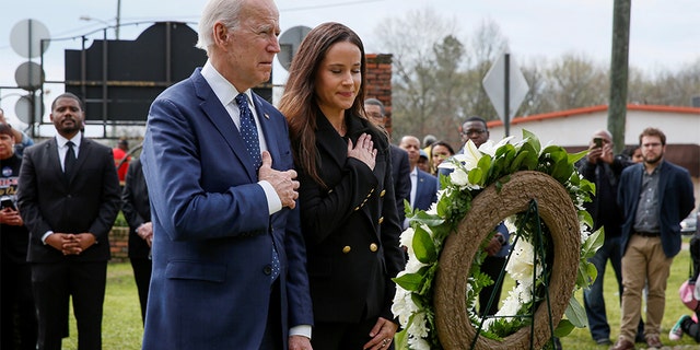 Joe Biden and his daughter Ashley laying a wreath during a remembrance service at the Edmund Pettus Bridge in Selma, Alabama. (REUTERS/Elizabeth Frantz)