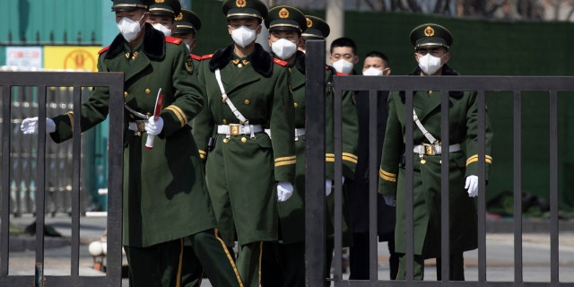 With more imported cases of the new coronavirus, starting Monday, travelers arriving in Beijing from overseas will be quarantined for 14 days in designated facilities at their own expense.