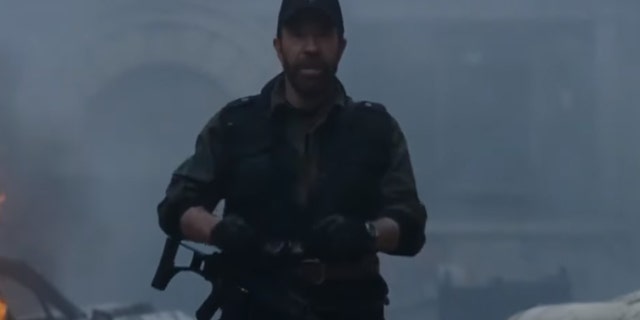 Chuck Norris' best tough-guy moments on screen 5 Chuck Norris told one of his own jokes during a cameo in 'Expendables 2.'