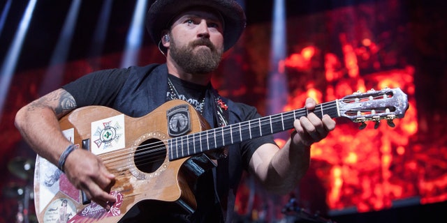 Zac Brown of the Zac Brown Band performs at PNC Music Pavilion on June 4, 2015 in Charlotte, North Carolina.