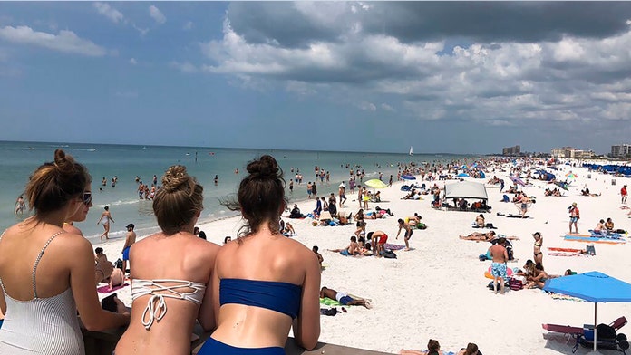 Florida Beaches Still Busy Despite Coronavirus Pandemic Pleas For
