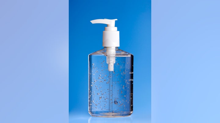 What to pack while traveling during coronavirus outbreak