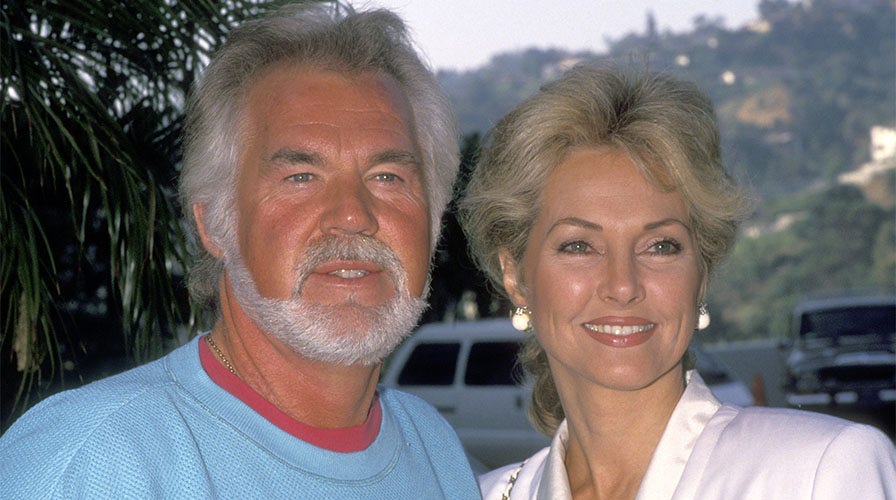 Kenny Rogers' ex-wife Marianne Gordon remembers the late singer: 'He really didn't change with fame' | Fox News