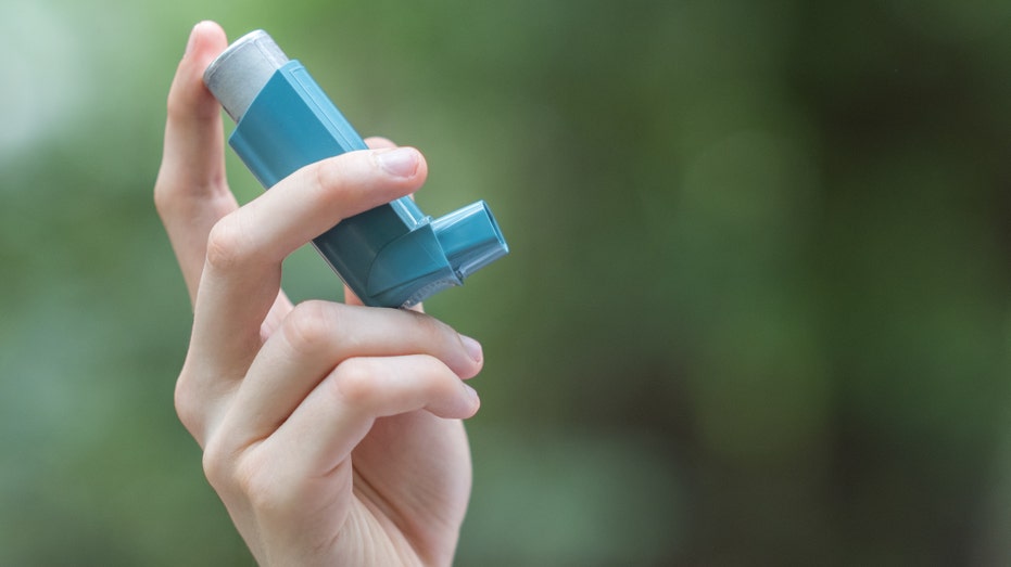 Inhalers produce carbon emissions equal to 530,000 cars on road annually, study finds