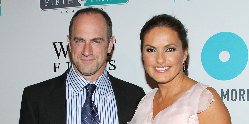 Mariska Hargitay Welcomes Christopher Meloni Home To Svu Franchise In Sweet Birthday Message Fox News