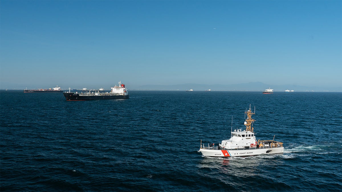 Coast Guard Cutter Narwhal patrols the coast of Southern California, April 23, 2020. (U.S. Coast Guard photo by Petty Officer Third Class Aidan Cooney)