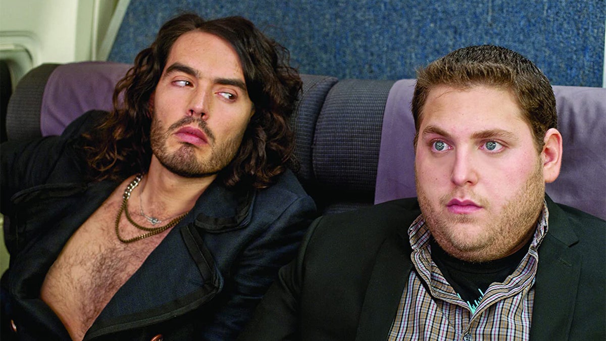 L-R: Russell Brand as Aldous Snow and Jonah Hill as Aaron Green