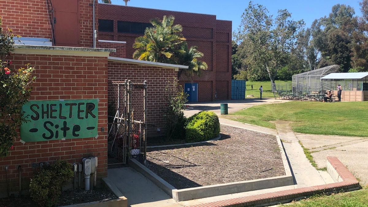 The homeless shelter at the Cheviot Hills Recreation Center in Los Angeles sits next to baseball fields and a park popular with walkers. (Andrew O'Reilly/Fox News)