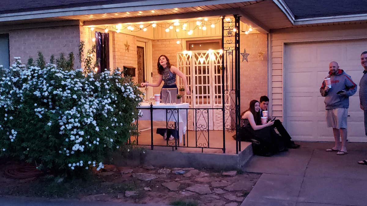 The family spruced up the outdoor space with household décor, stars and festive lights.