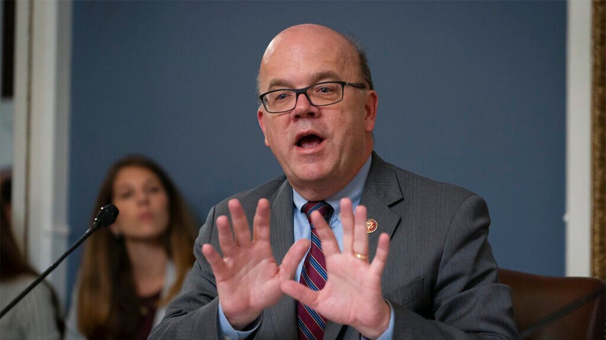 Jim McGovern Massa