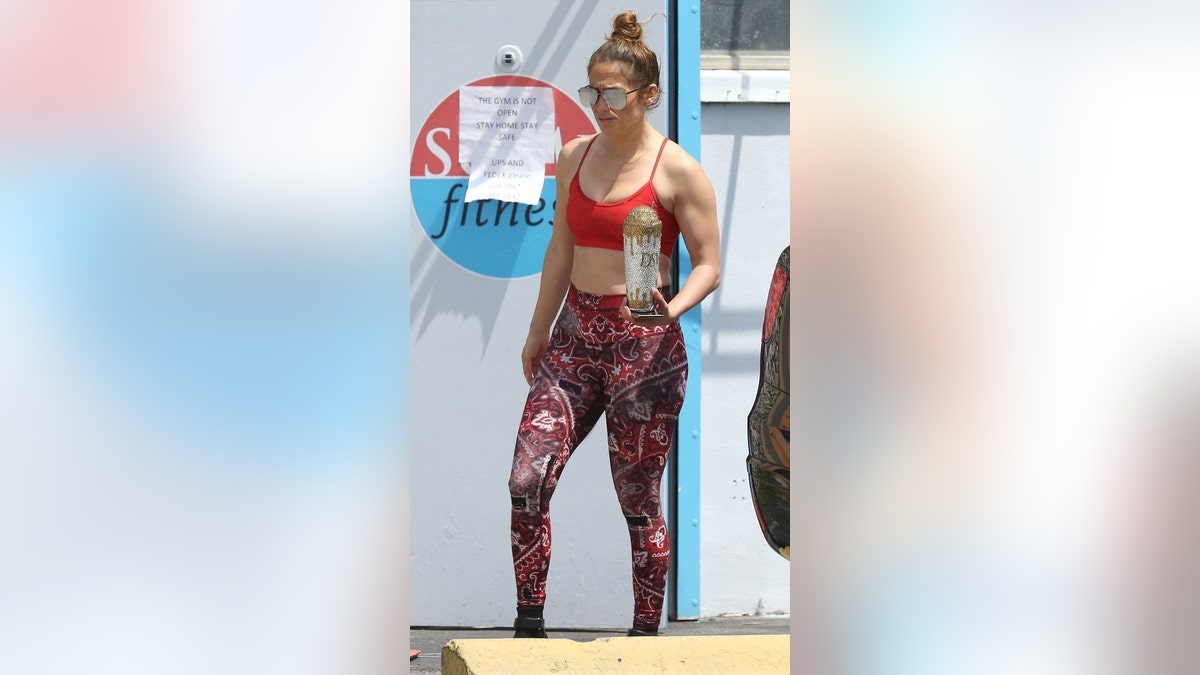 Jennifer Lopez and Alex Rodriguez are seen for the first time since the COVID-19 self-quarantine and hit up their local gym.
