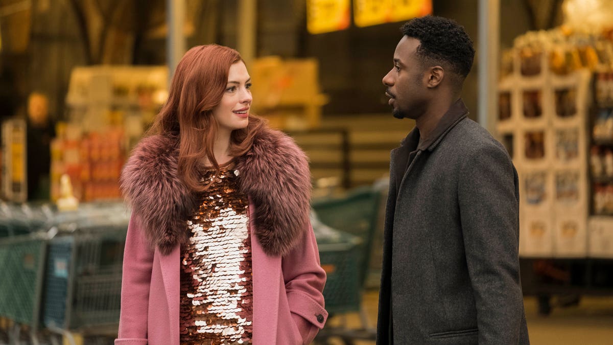 Anne Hathaway as Lexi, Gary Carr as Jeff. 