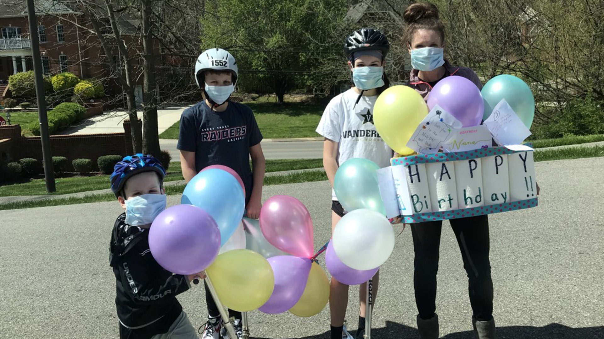 Family in Tennessee helped their 74 year old grandmother celebrate her birthday in a retirement community by putting on a scooter parade for the neighborhood. And the best part? A birthday sign made of paper towels :)