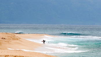 Hawaii expands coronavirus self-quarantine rules to include inter-island travel, threatens $5,000 fines and jail