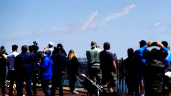 Spectators flout social distancing rules during Blue Angels flyover