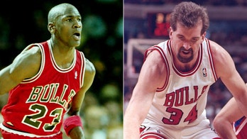 Ex-Bulls center Bill Wennington on what happened when he blocked Michael Jordan in practice