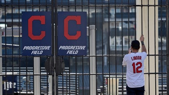 Indians players, owner meet to discuss potential name change