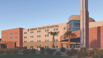 Las Vegas doctor praised for cleaning room of COVID-19 patient