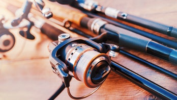 America Together: Girl uses fishing rod to deliver birthday present to friend