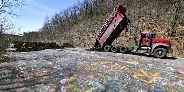 Pennsylvania's 'graffiti highway' buried after coronavirus ...