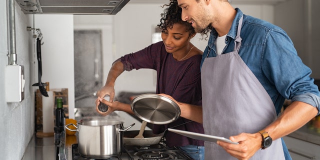 The top three most romantic meals you can cook for a potential partner were found to be steak and potatoes (40 percent), pasta and garlic bread (34 percent) and chicken and veggies (28 percent).