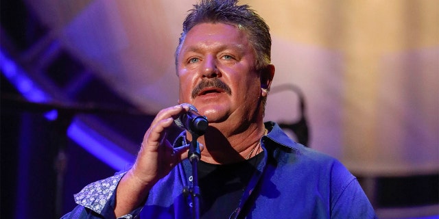 Joe Diffie performing at the 12th annual ACM Honors in Nashville, Tenn.