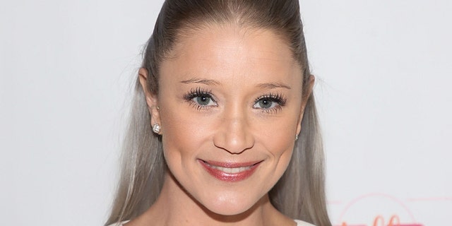Actress Kristen Renton attends the Lupus LA 2019 Hollywood Bag Ladies Luncheon at The Beverly Hilton Hotel on November 22, 2019 in Beverly Hills, California.