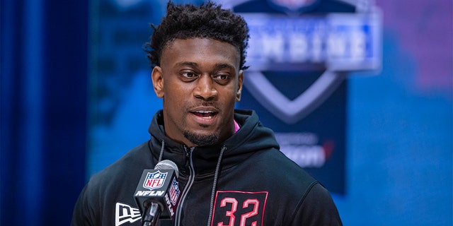 Patrick Queen of the LSU Tigers speaks to the media on day three of the NFL Combine at Lucas Oil Stadium on February 27, 2020 in Indianapolis, Indiana. (Photo by Michael Hickey/Getty Images)