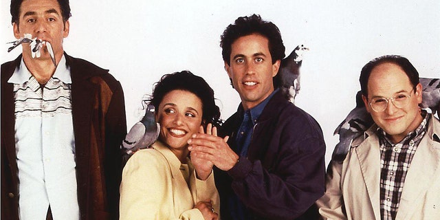 (L-R) Michael Richards, Julia Louis-Dreyfus, Jerry Seinfeld, and Jason Alexander 