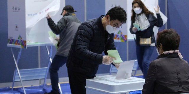 Westlake Legal Group SouthKorea_2 South Korea holds parliamentary elections despite coronavirus, high turnout reported Travis Fedschun fox-news/world/world-regions/south-korea fox-news/world/world-regions/asia fox-news/us/disasters/disaster-response fox-news/health/infectious-disease/outbreaks fox-news/health/infectious-disease/coronavirus fox news fnc/world fnc ff8d5ee6-fec4-5ec6-a462-1b10ba0e1b00 article