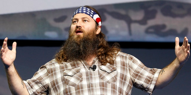 Willie Robertson gets candid about the country’s most culturally dividing issues to find common ground on Facebook Watch series, 'At Home With the Robertson's.'