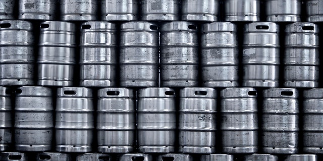 According to the outlet, while brewers that sell packaged beer in cans and bottles are selling their inventory just fine.