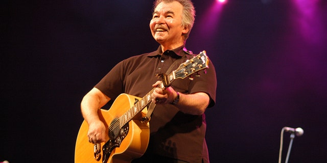 UNITED KINGDOM - OCTOBER 28: PALLADIUM Photo of John PRINE, John Prine performing on stage, acoustic guitar (Photo by Harry Scott/Redferns)