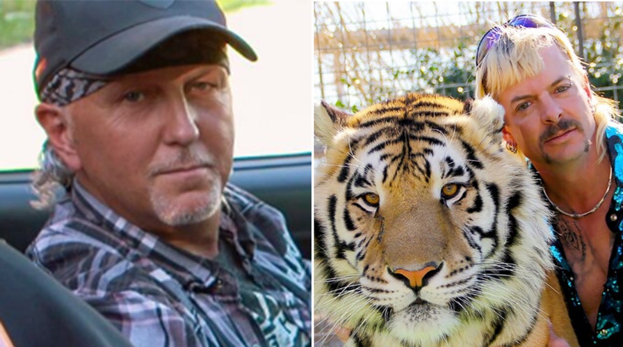 Zoo Porno Exzotick - Tiger King' star Joe Exotic had sex fetishes, ordered burial of protesters  at zoo, Jeff Lowe claims | Fox News