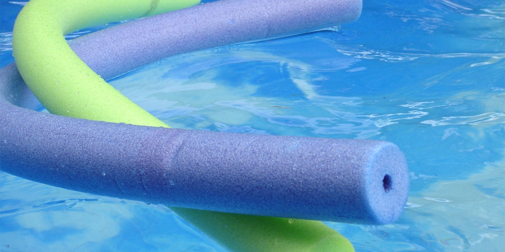 1-year-old girl, 2 others killed at Louisiana swimming pool - Vimarsana News