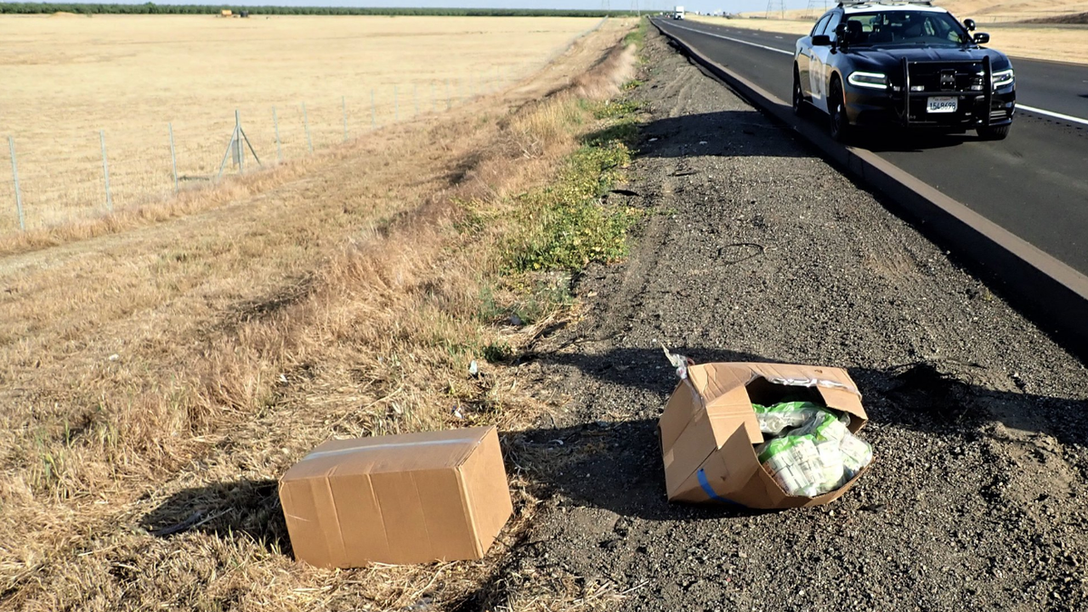 A suspect dropped nearly $1 million in cash on the side of the road during a police chase on Friday, according to the California Highway Patrol (CHP).