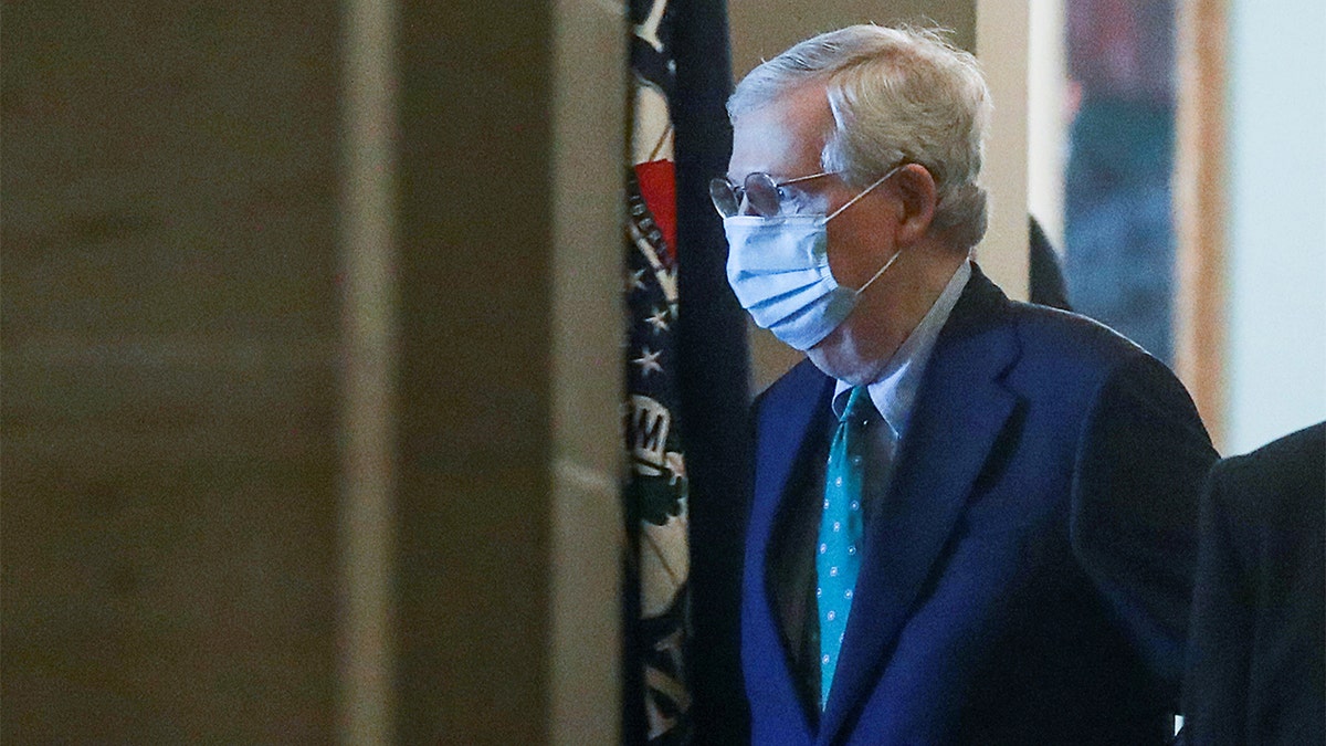 U.S. Senate Majority Leader Mitch McConnell (R-KY), May 4, 2020. REUTERS/Leah Millis - RC2XHG92ZLP8