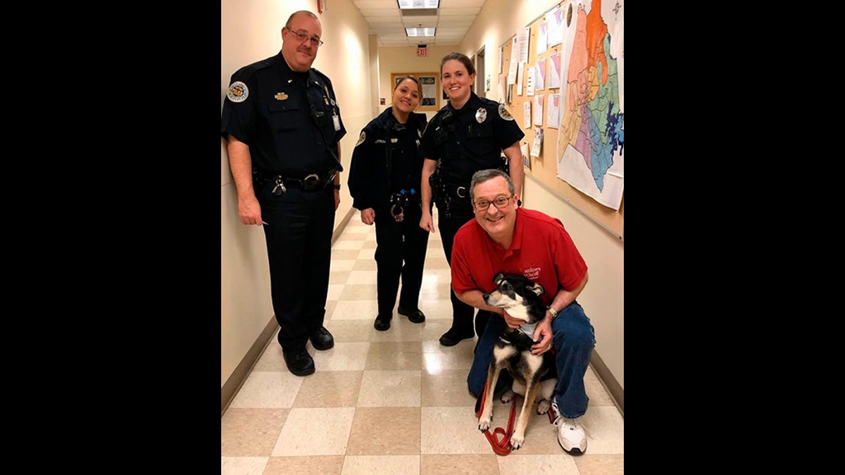 Molly serving police officers in Nashville, Tenn.