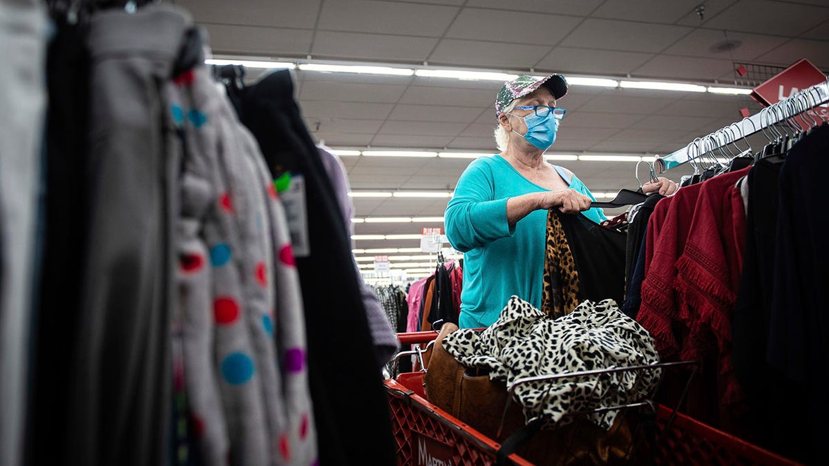 Retail stores began reopening April 30 in Decatur, Ala. (Dan Busey/The Decatur Daily via AP)