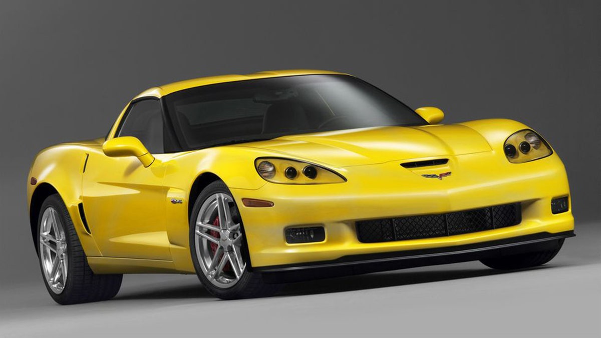 Several versions of the 2008 Corvette were capable of reaching 192 mph without modifications.