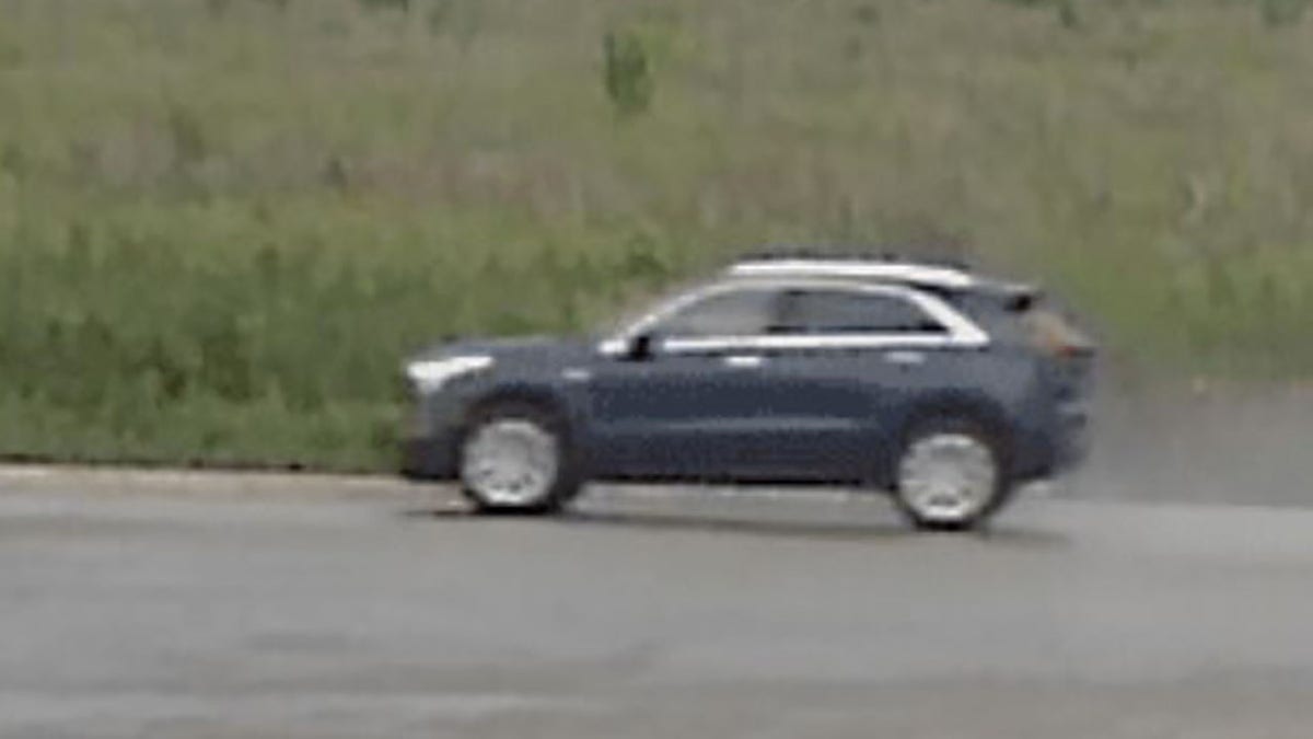 The suspect fled in a 2019 or 2020 Cadillac XT4 Premium in Twilight Blue.