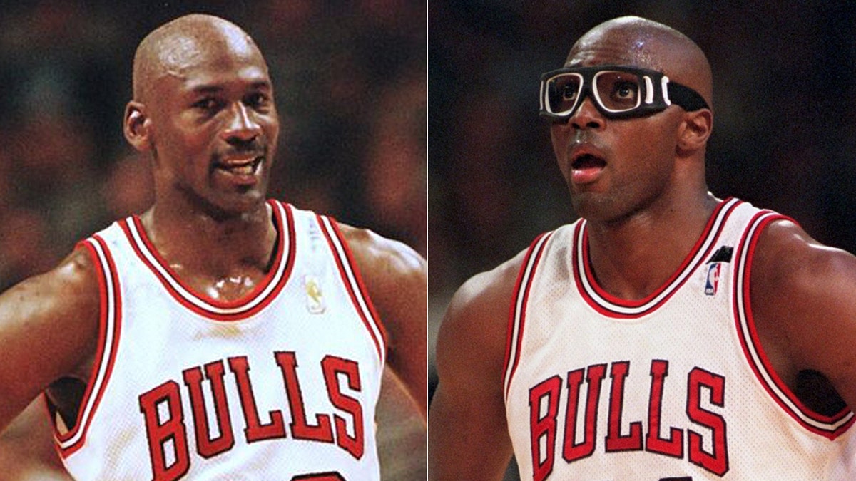 Horace grant sale on michael jordan