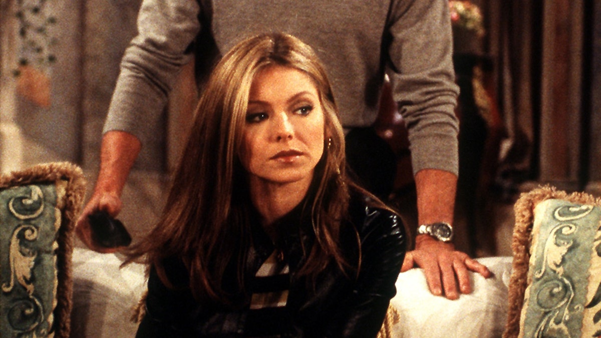 Kelly Ripa as Hayley Vaughan in a 2000 episode of "All My Children."