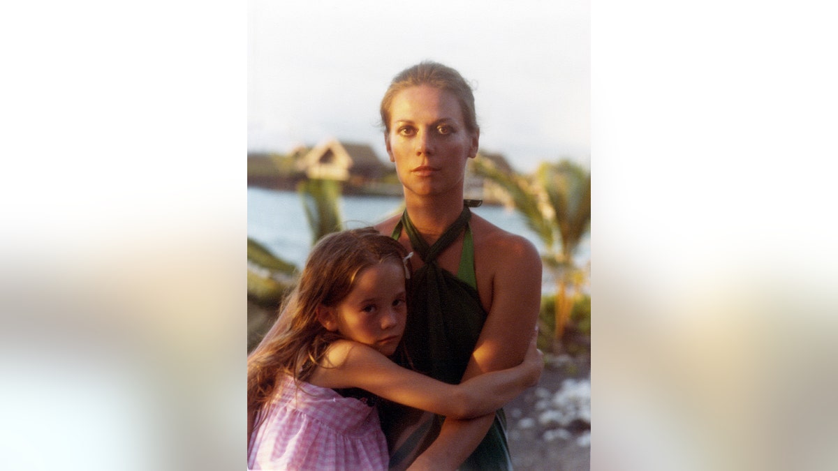 Natalie Wood with Natasha Gregson Wagner in Hawaii, circa 1978.