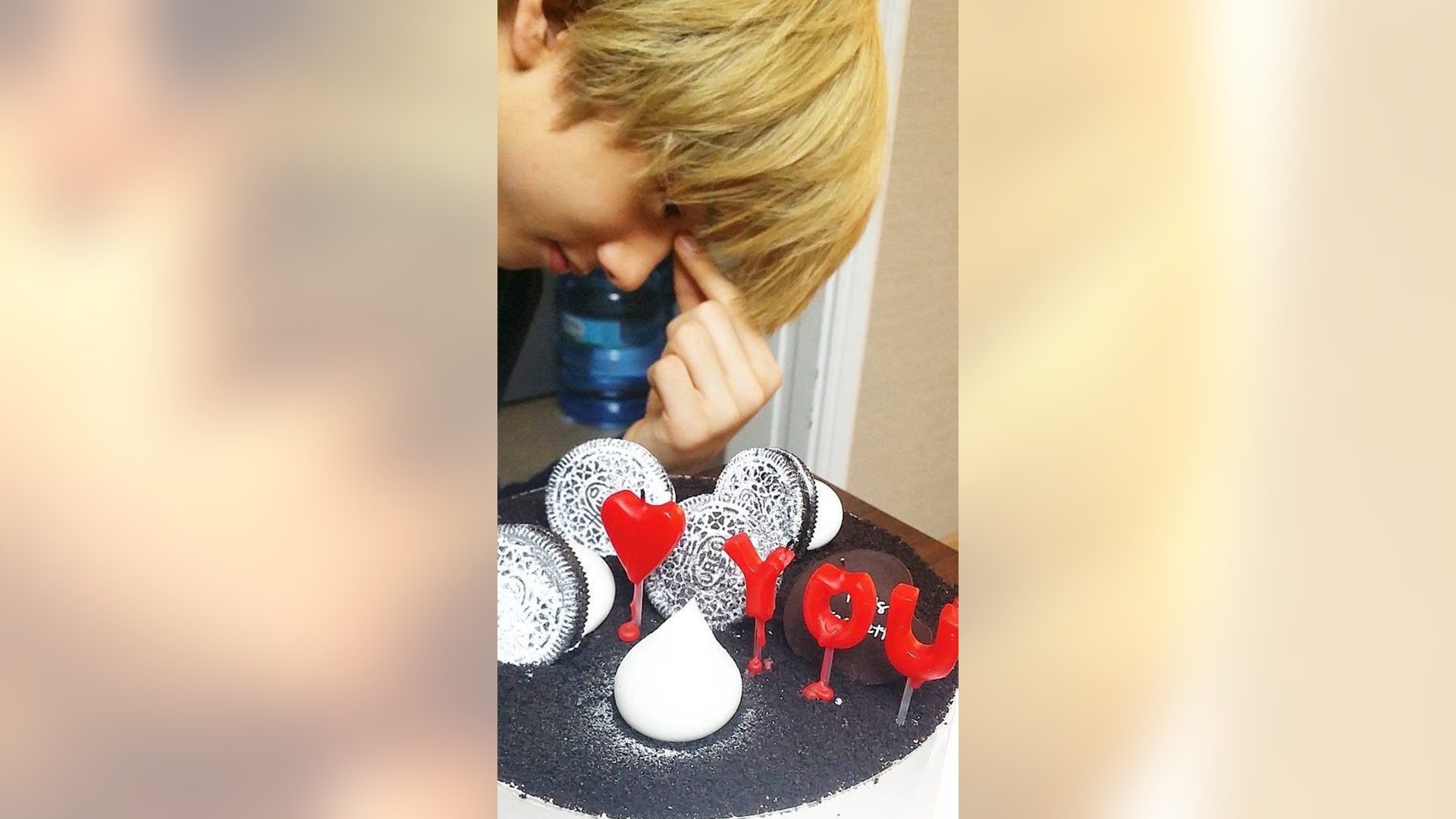 My 15 year old son, Jisung Park, baked me a cake for mother's day! I’m so glad I raised him well, the cake was delicious and he is the sweetest boy ever. 😁😁 Jane