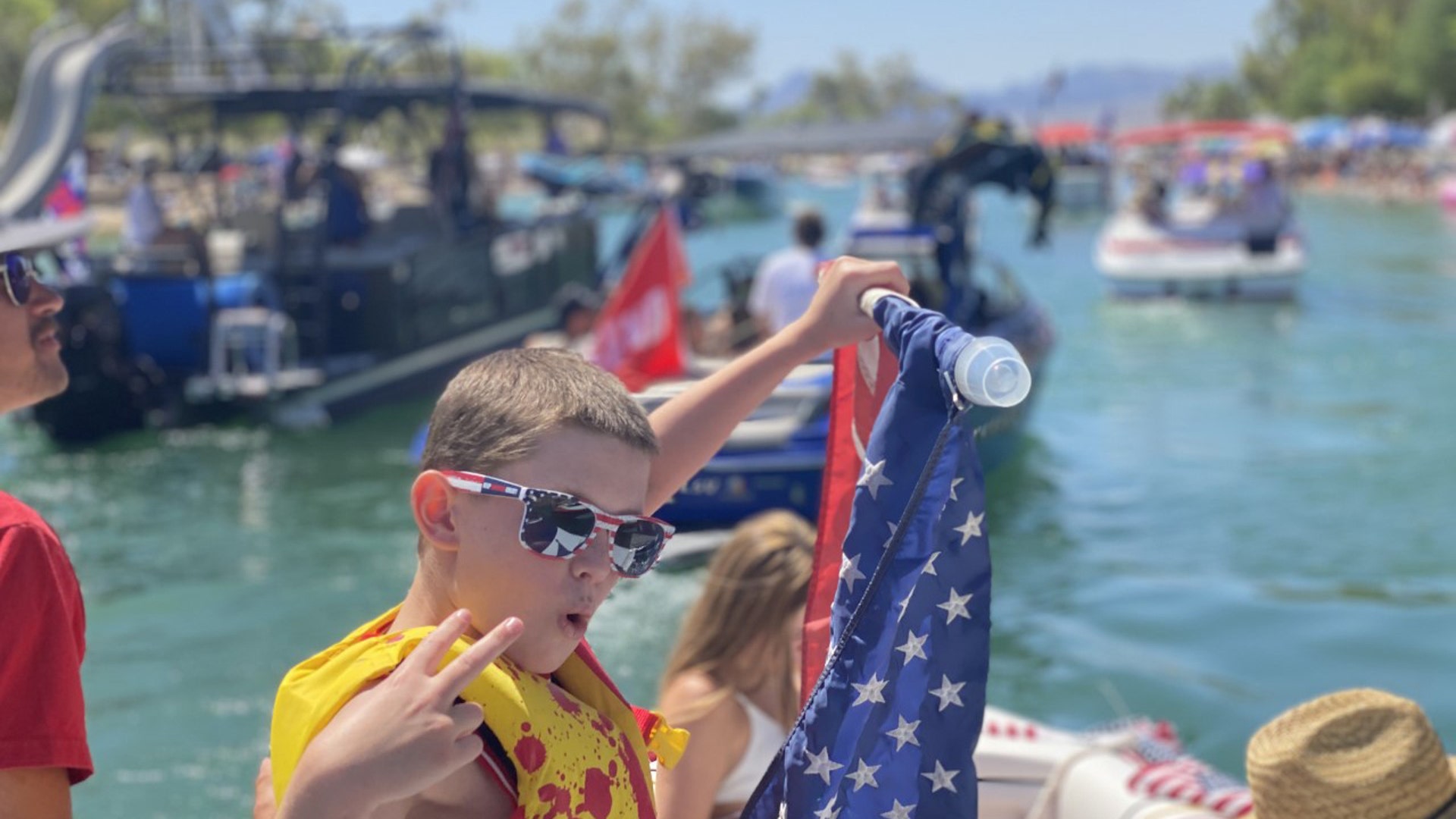 Pics from the trump freedom boat parade at Havasu city AZ